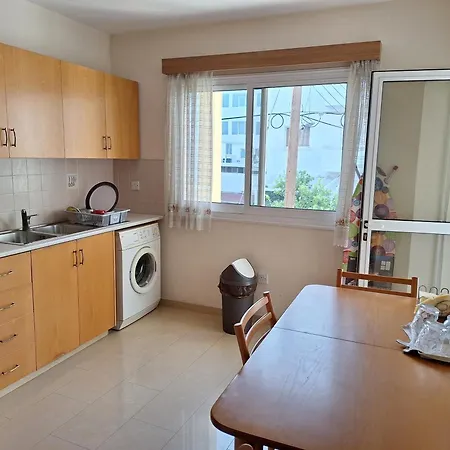 Panikos 2 Апартаменты *